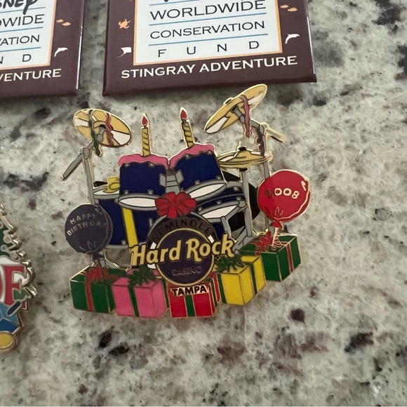 PINS Disney Hardrock Yuletide Fantasy DVC Castaway Trading Vacation Club - Picture 3 of 5